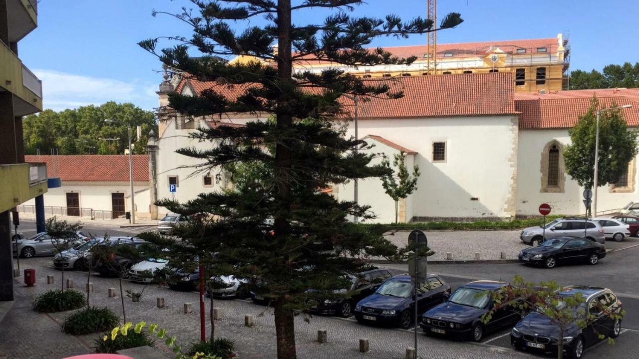 Apartamento Casa Da Fonte Quente Leiria Exterior foto